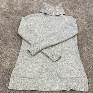 LOFT Heather Gray Turtleneck Sweater